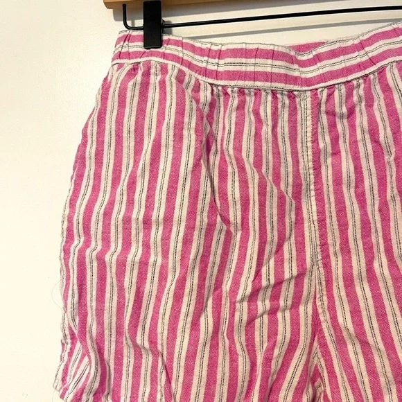 Universal Thread Pink and White Striped Linen Blend Coastal Grandma Shorts - Picture 4 of 6